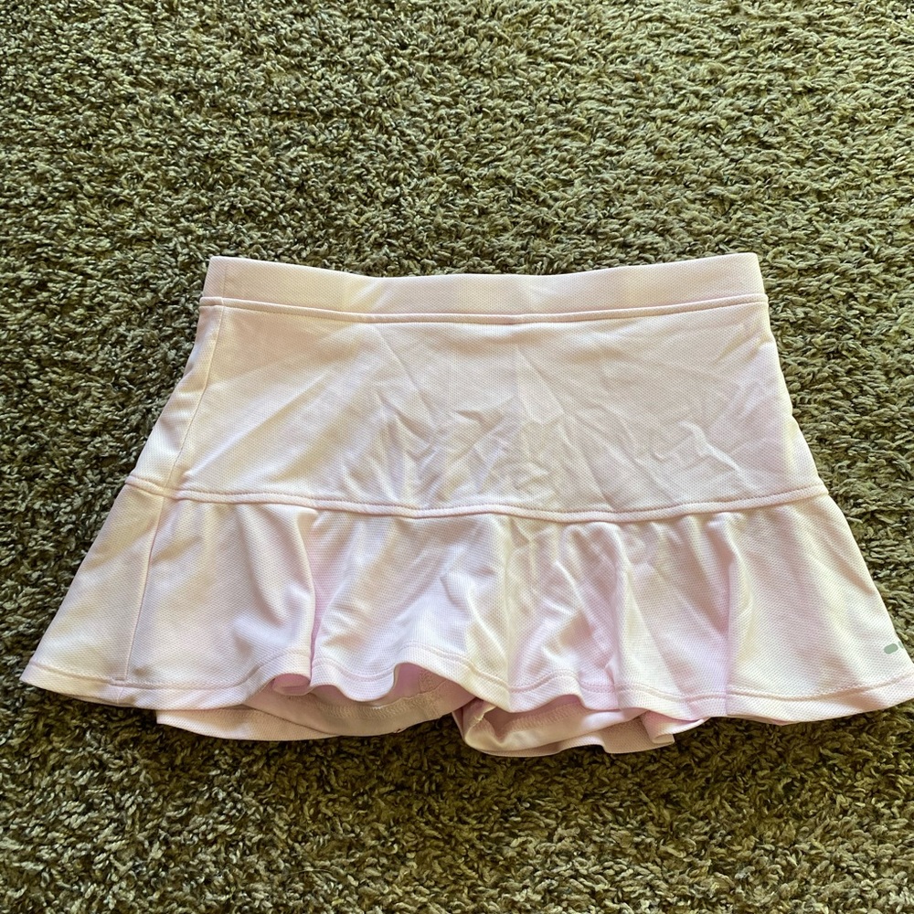 pink skirt